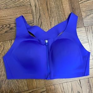 Lululemon Enlite Front-Zip Bra